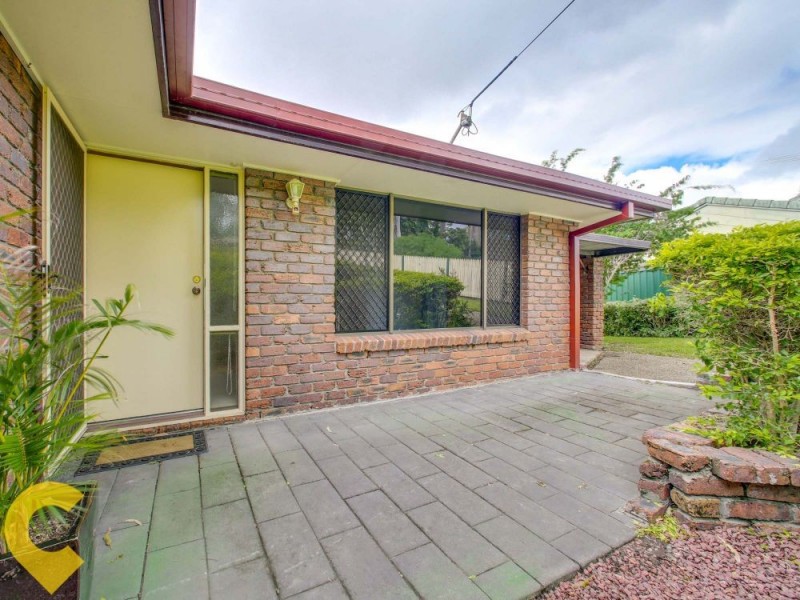 28 Joora Avenue, Petrie QLD 4502