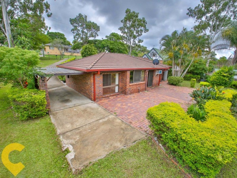 28 Joora Avenue, Petrie QLD 4502