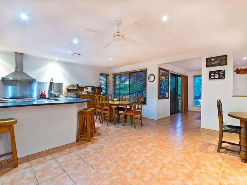 10 Links Crescent, Joyner QLD 4500