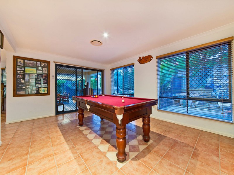 10 Links Crescent, Joyner QLD 4500