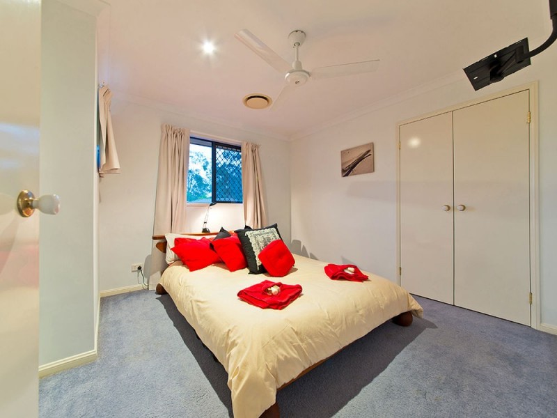 10 Links Crescent, Joyner QLD 4500