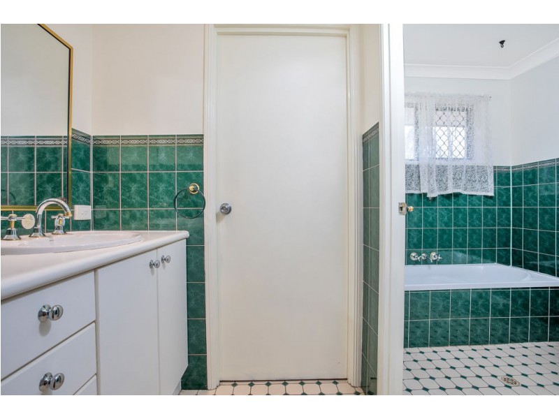 17 Lillypilly Court, Kallangur QLD 4503