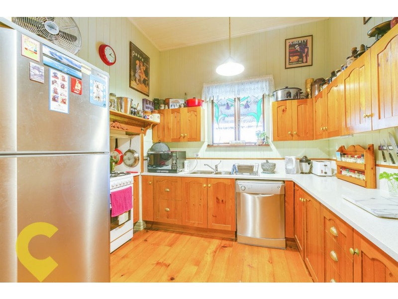 51 Goodfellows Rd, Kallangur QLD 4503