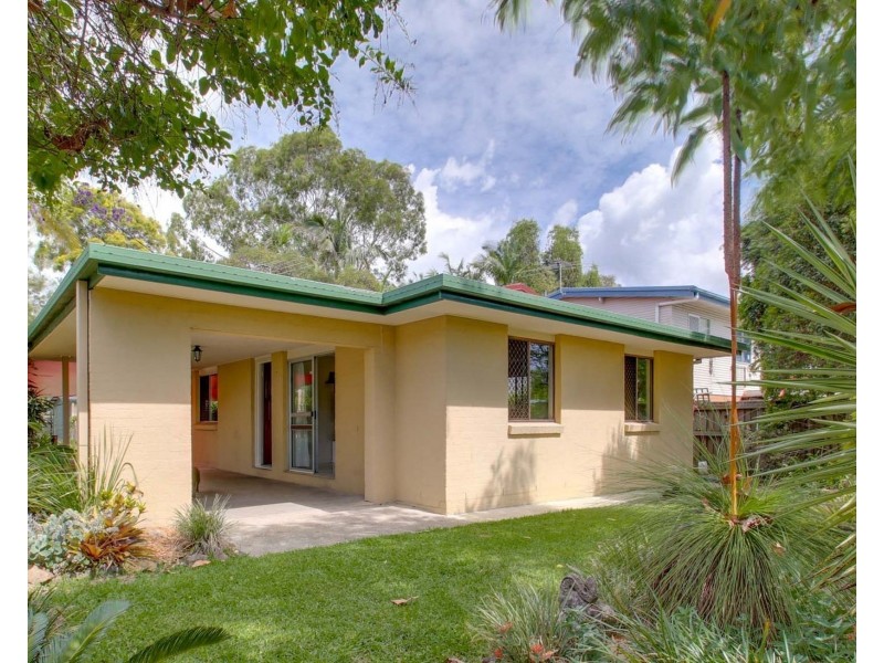 11 Ewart Street, Deception Bay QLD 4508