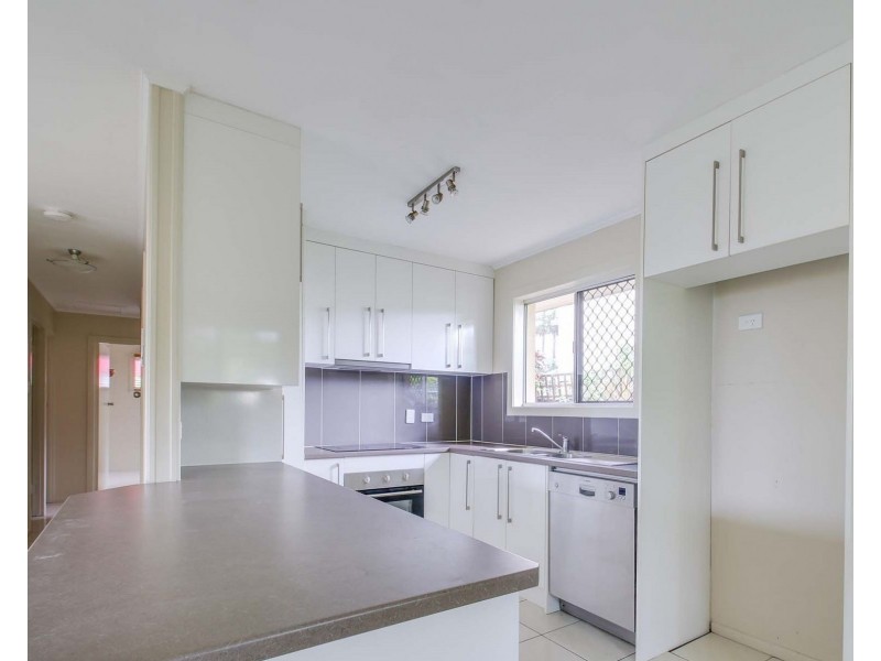 11 Ewart Street, Deception Bay QLD 4508