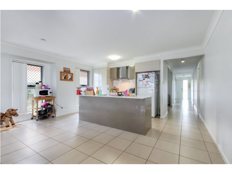 6 Swallow Street, Griffin QLD 4503