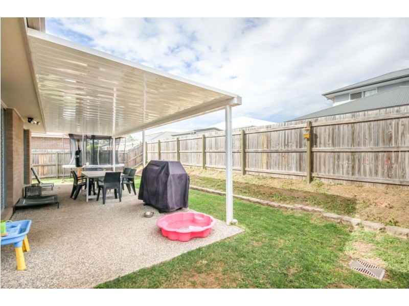 6 Swallow Street, Griffin QLD 4503