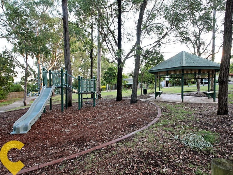 23 Mitchell Place, Forest Lake QLD 4078