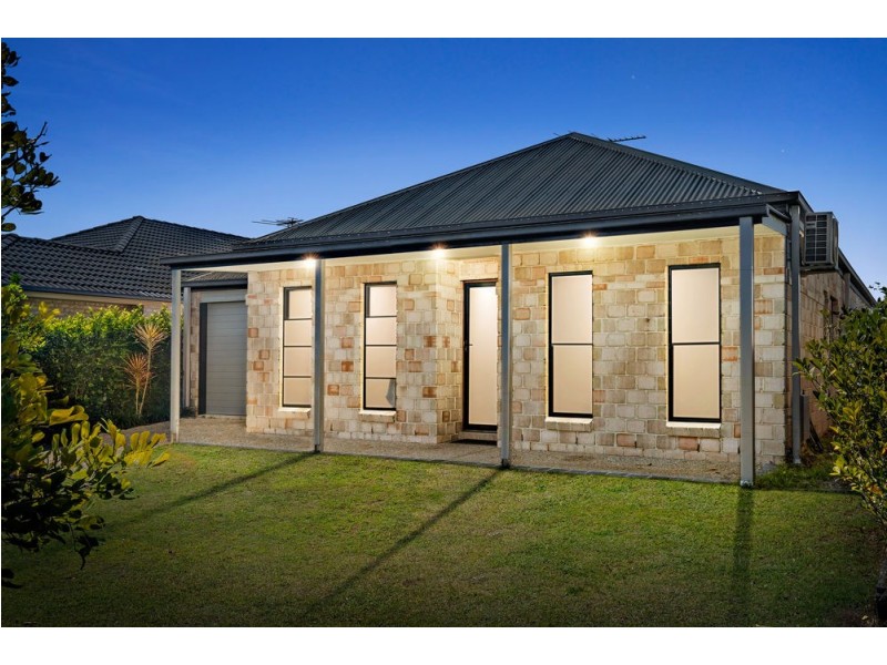 19 Elkhorn Court, North Lakes QLD 4509