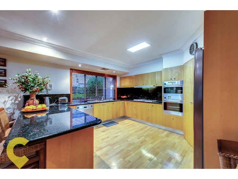 4 Capstan Place, Macgregor QLD 4109