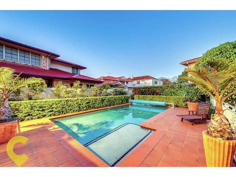 4 Capstan Place, Macgregor QLD 4109