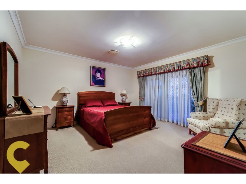 4 Capstan Place, Macgregor QLD 4109