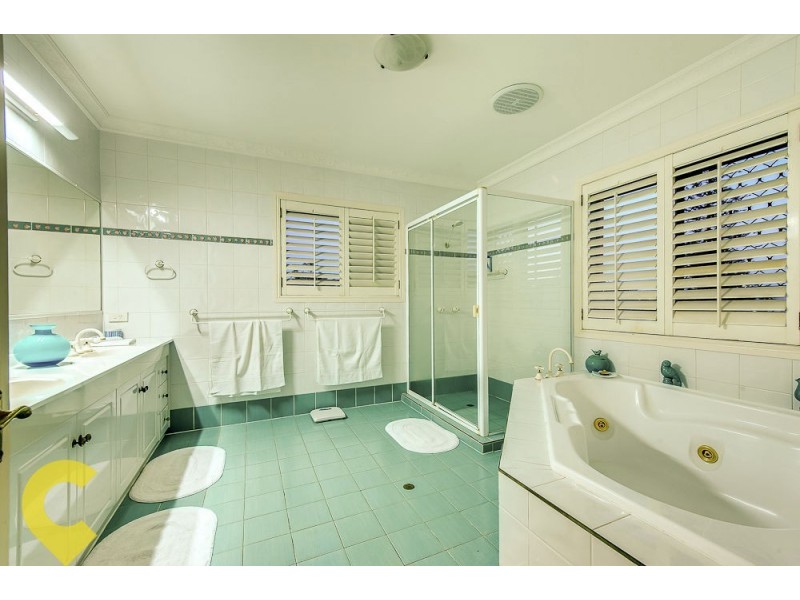 4 Capstan Place, Macgregor QLD 4109