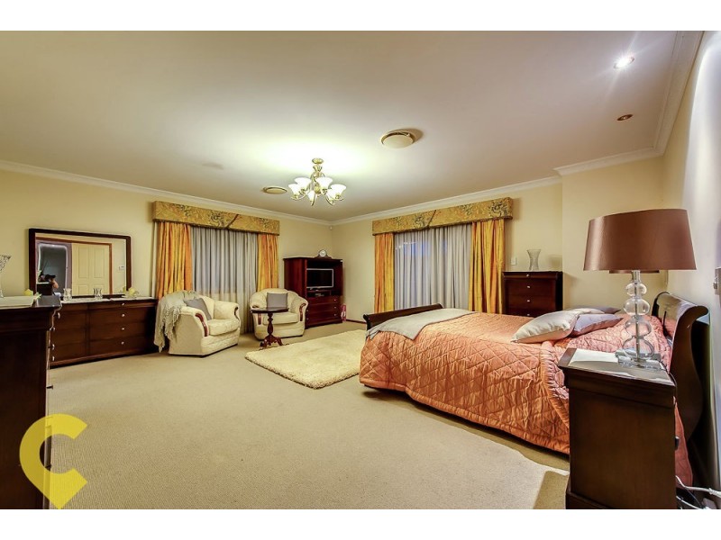 4 Capstan Place, Macgregor QLD 4109