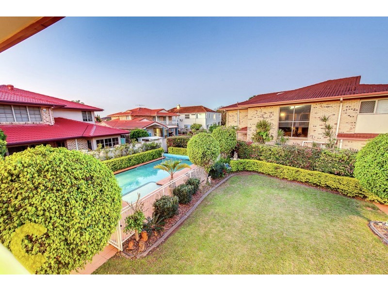 4 Capstan Place, Macgregor QLD 4109