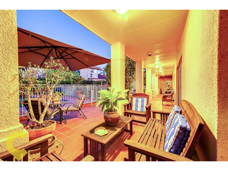 4 Capstan Place, Macgregor QLD 4109