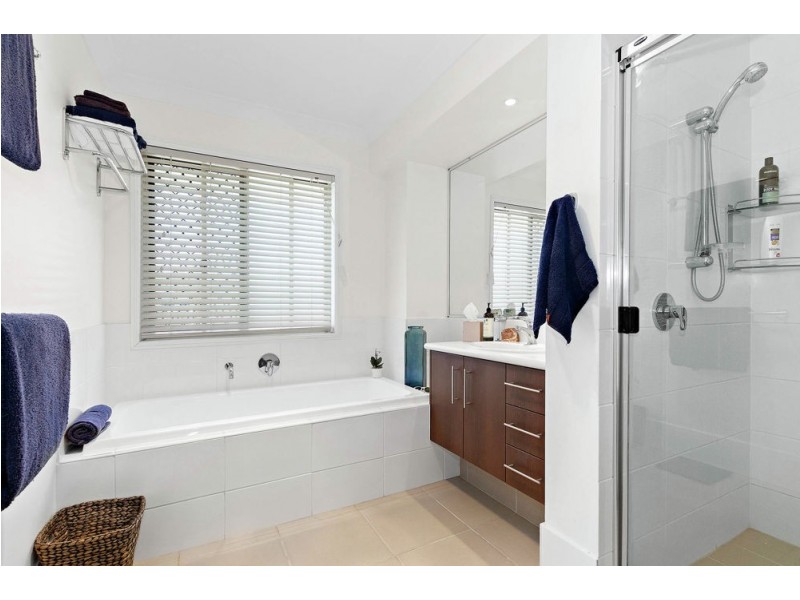 8 Picabeen Court, North Lakes QLD 4509