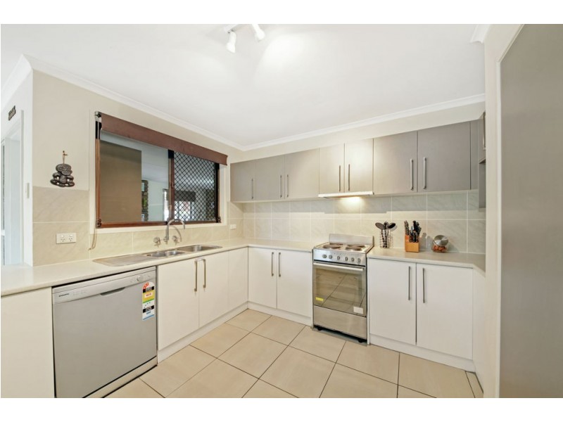18 Olivia Drive, Kallangur QLD 4503