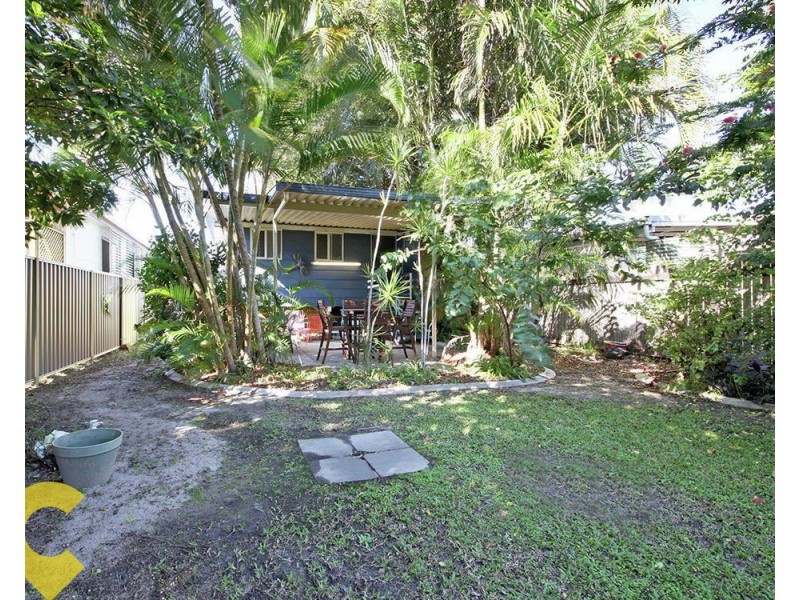 20 Porpoise Pde, Deception Bay QLD 4508
