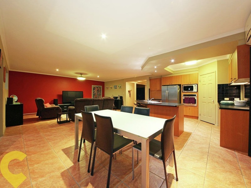 4 Barrier Street, North Lakes QLD 4509