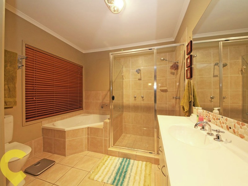 4 Barrier Street, North Lakes QLD 4509