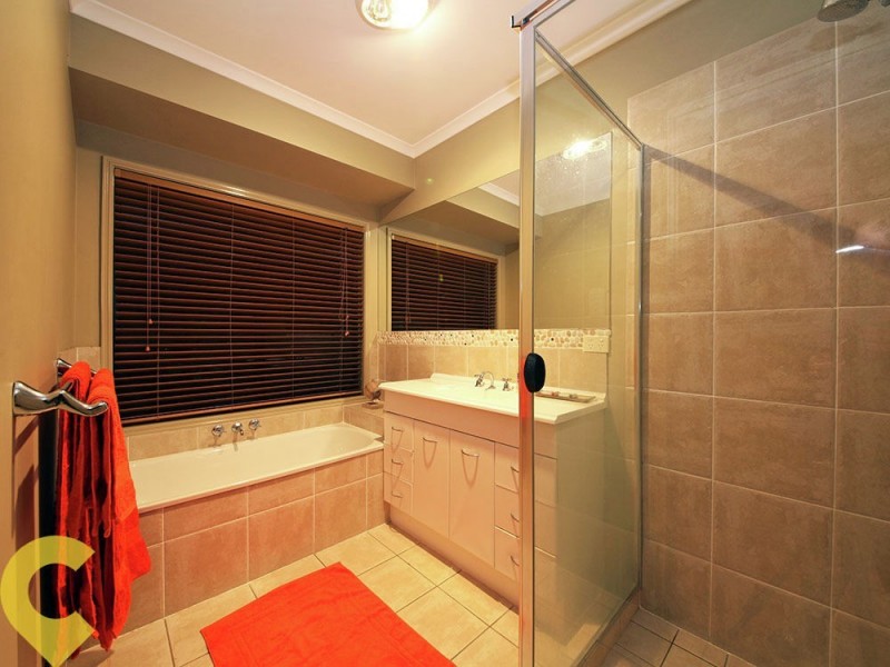 4 Barrier Street, North Lakes QLD 4509