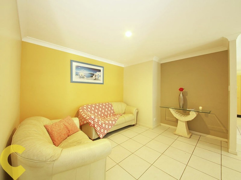 48 Chilton Cres, North Lakes QLD 4509