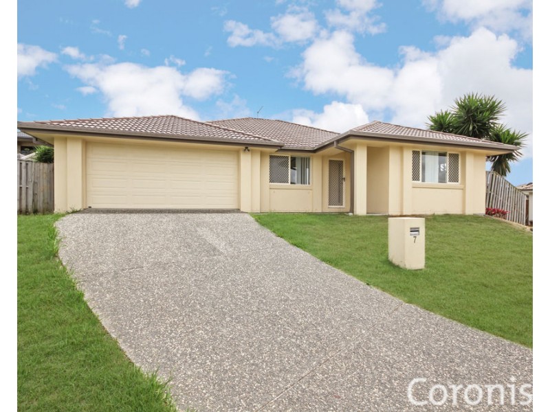 7 Aylmore Court, Narangba QLD 4504