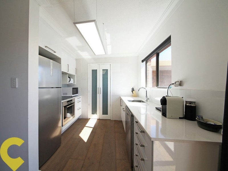 4/59 Prince Edward Parade, Redcliffe QLD 4020