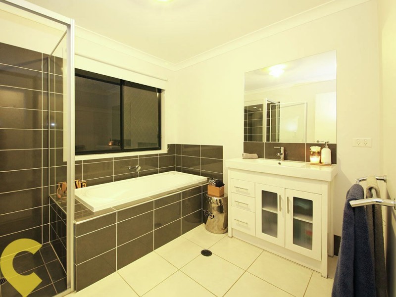 48 Solomon Parade, Warner QLD 4500