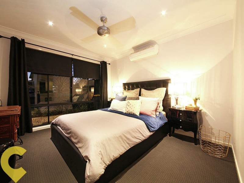 48 Solomon Parade, Warner QLD 4500