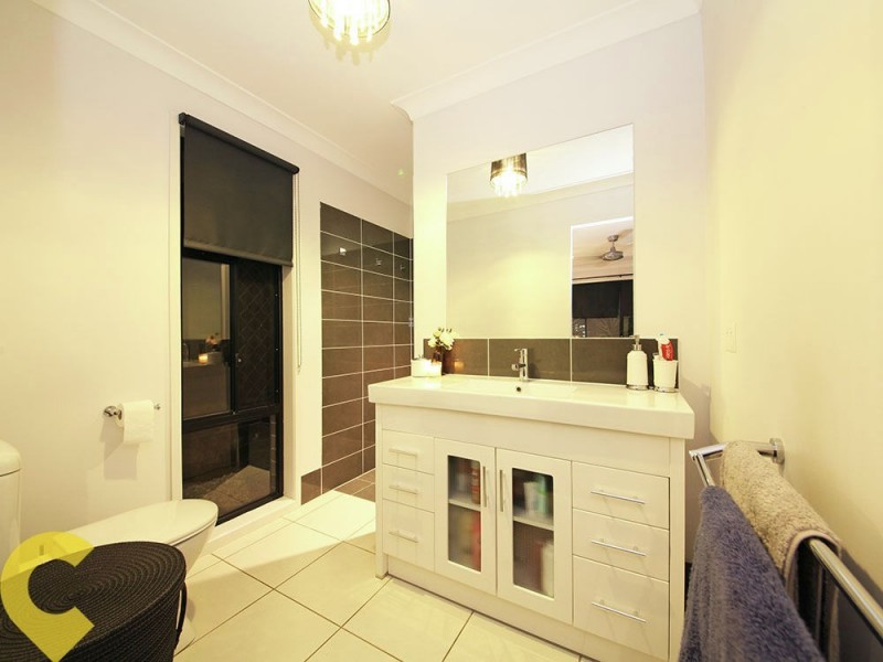 48 Solomon Parade, Warner QLD 4500