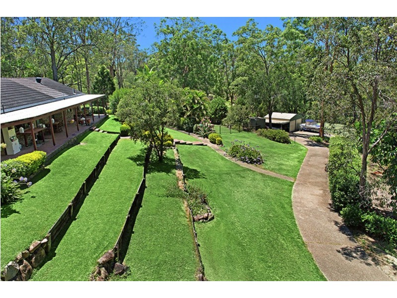 34 Hidden Valley Drive, Eatons Hill QLD 4037
