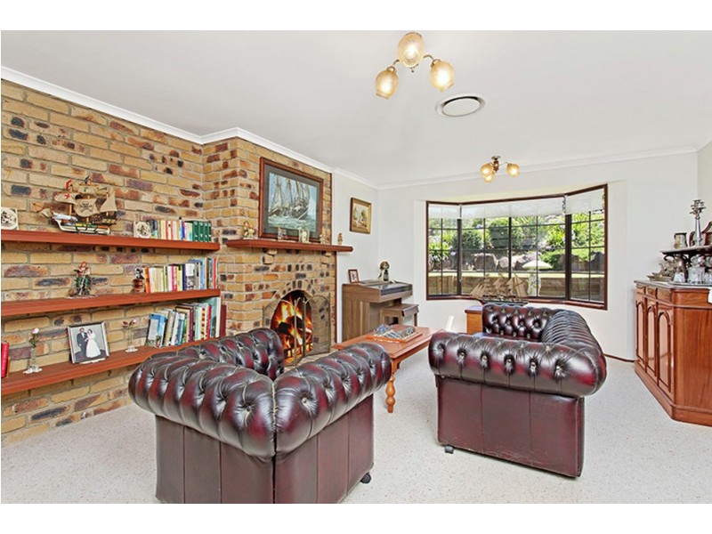 34 Hidden Valley Drive, Eatons Hill QLD 4037
