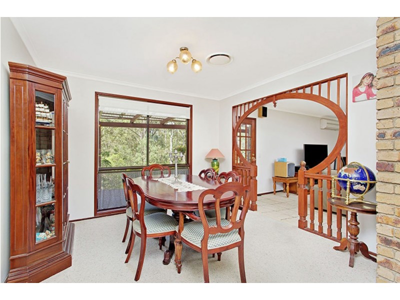34 Hidden Valley Drive, Eatons Hill QLD 4037