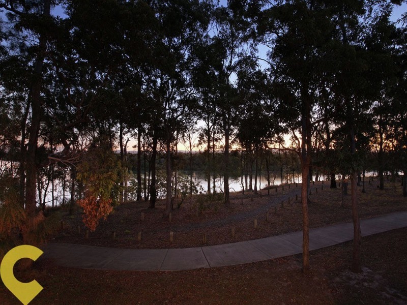 5 Lachlan St, Murrumba Downs QLD 4503