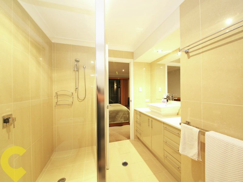 5 Lachlan St, Murrumba Downs QLD 4503