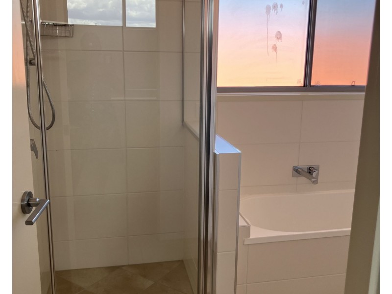 1/2 Hartnett Street, North Lakes QLD 4509