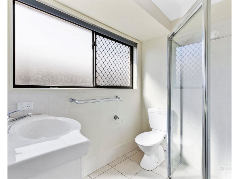 12 Tuohy Close, Rothwell QLD 4022