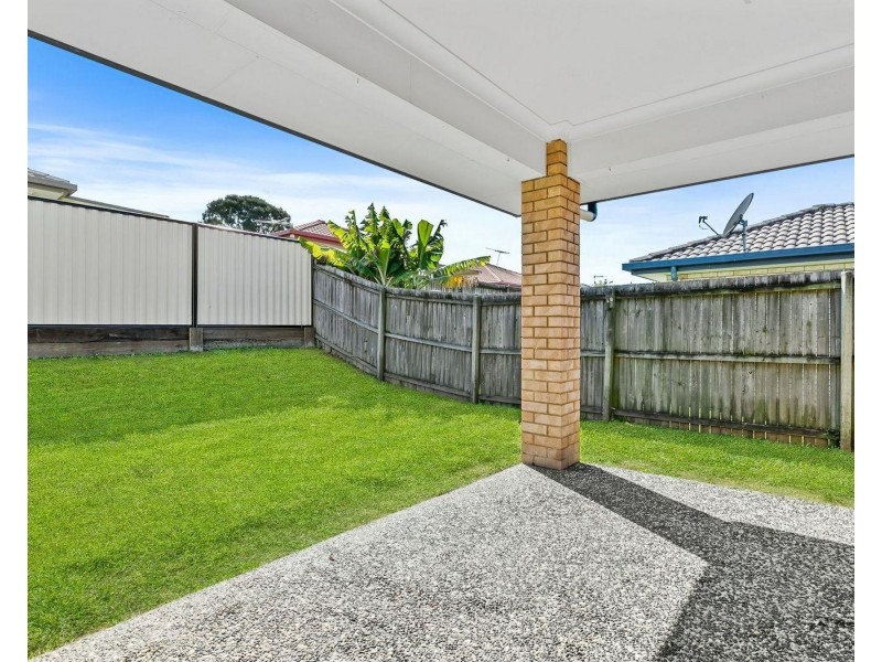 12 Tuohy Close, Rothwell QLD 4022