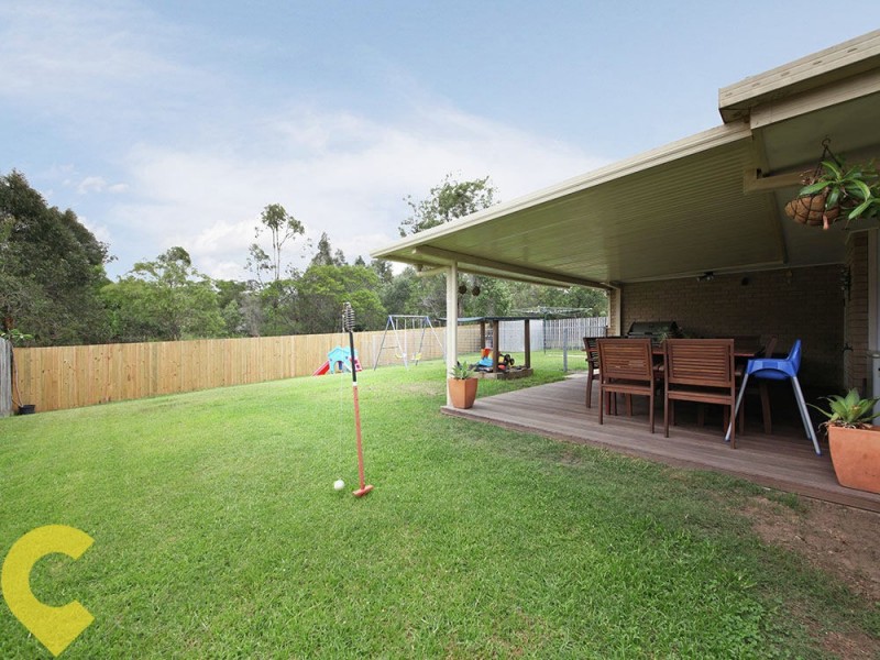 16 Wood Court, Kallangur QLD 4503
