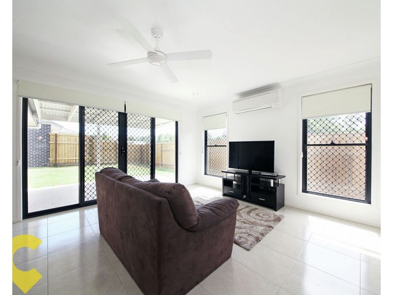 29 Olsen Circuit, Kallangur QLD 4503