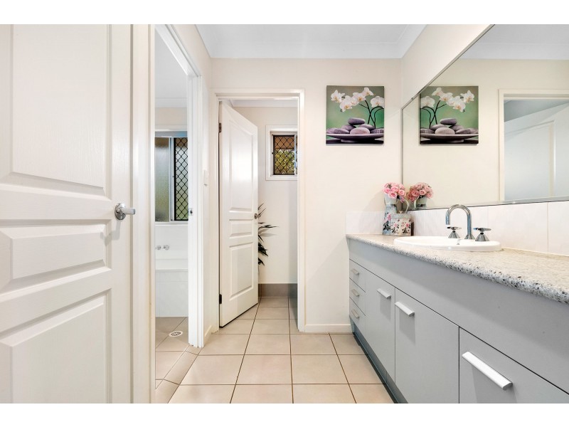 30 Casino Court, Burpengary QLD 4505