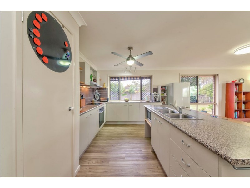 16 Fantail Crescent, Mango Hill QLD 4509