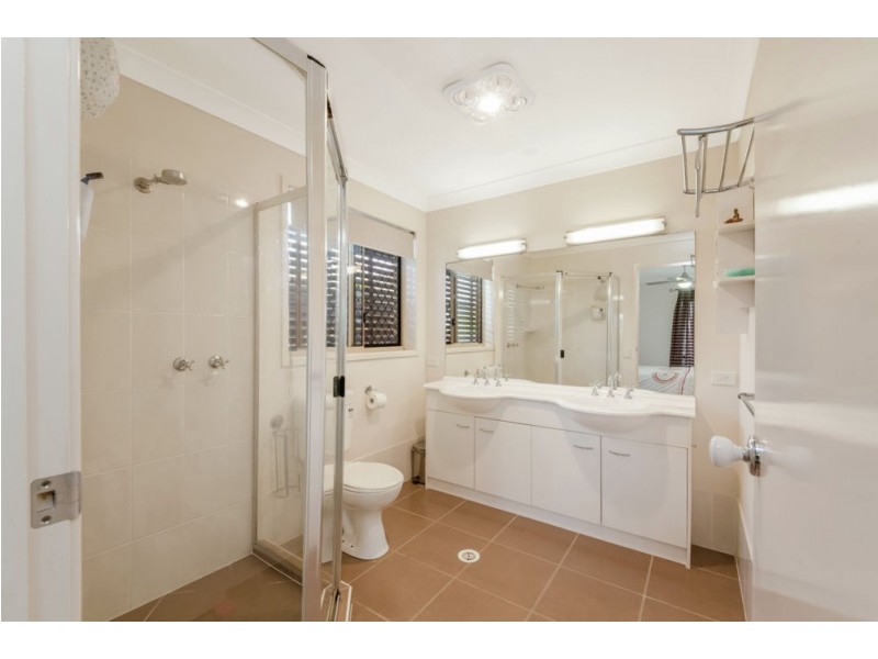 16 Fantail Crescent, Mango Hill QLD 4509