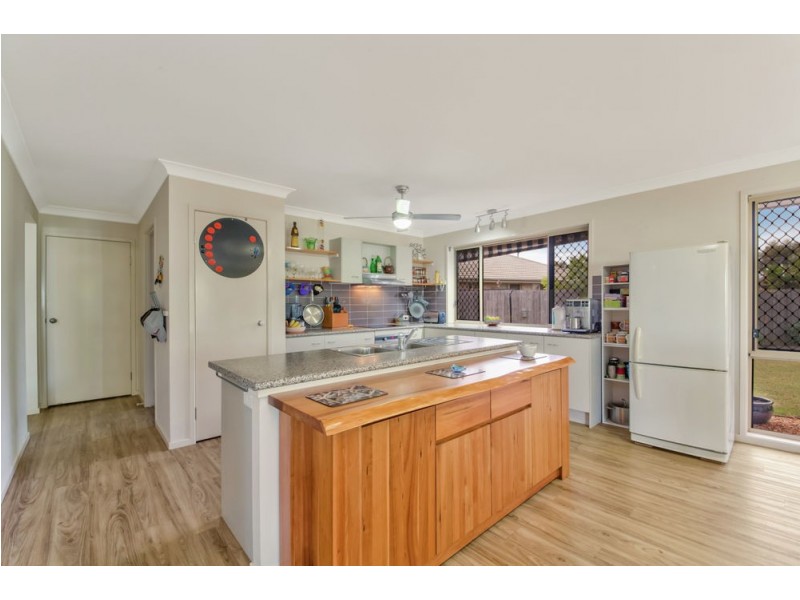 16 Fantail Crescent, Mango Hill QLD 4509