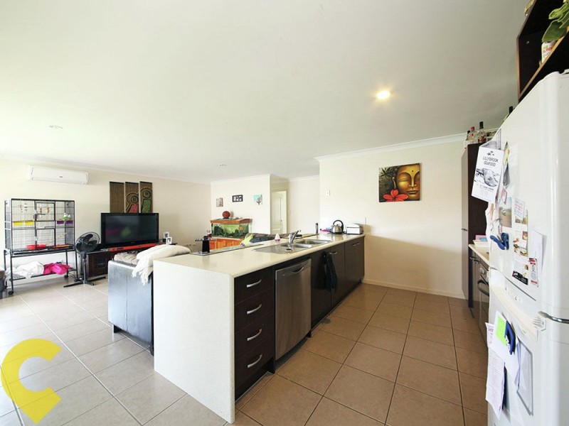 8 Wirragrove Circuit, Kallangur QLD 4503