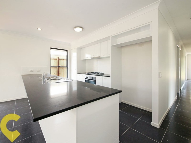 31 Olsen Circuit, Kallangur QLD 4503