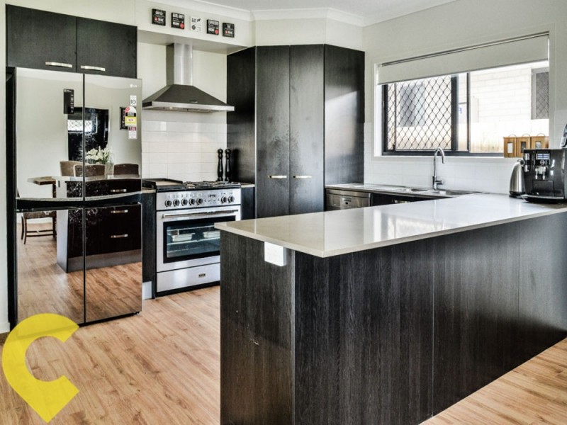 25 Llama Court, Dakabin QLD 4503