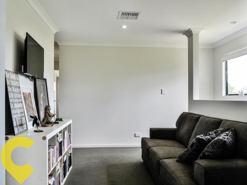 25 Llama Court, Dakabin QLD 4503